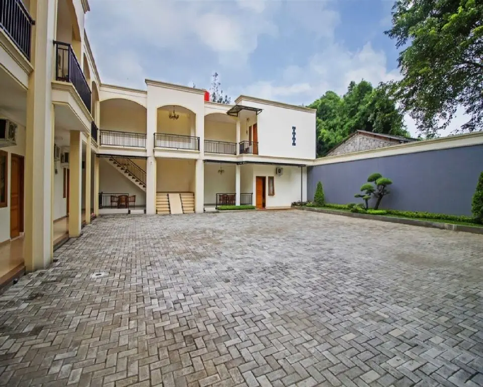 Джакарта: RedDoorz Syariah near Mercu Buana University