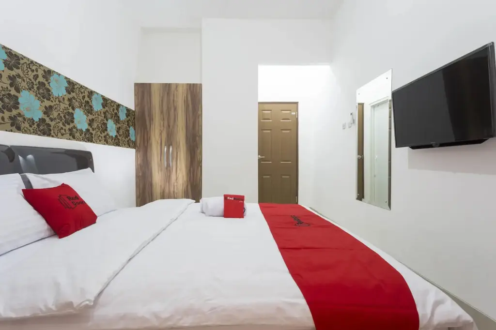 Южный Тангеранг: RedDoorz Plus @ Boulevard Residence BSD