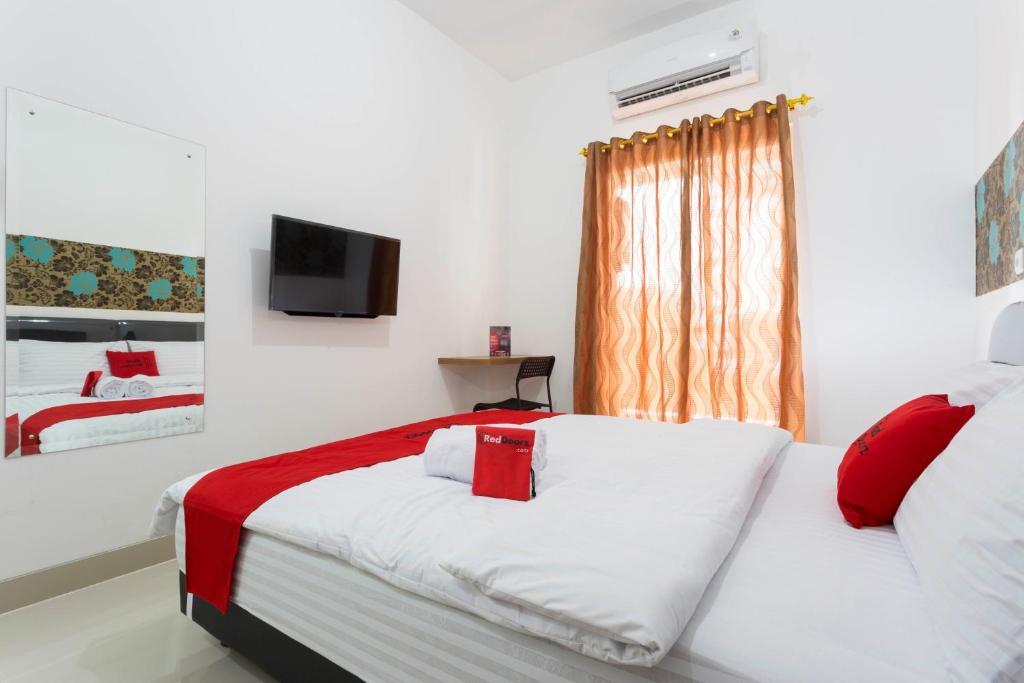 Южный Тангеранг: RedDoorz Plus @ Boulevard Residence BSD