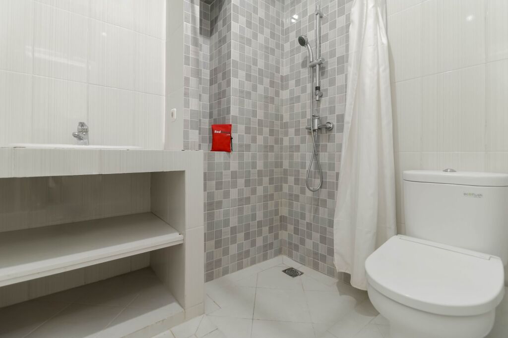 Джакарта: RedDoorz Plus @ Setiabudi Barat