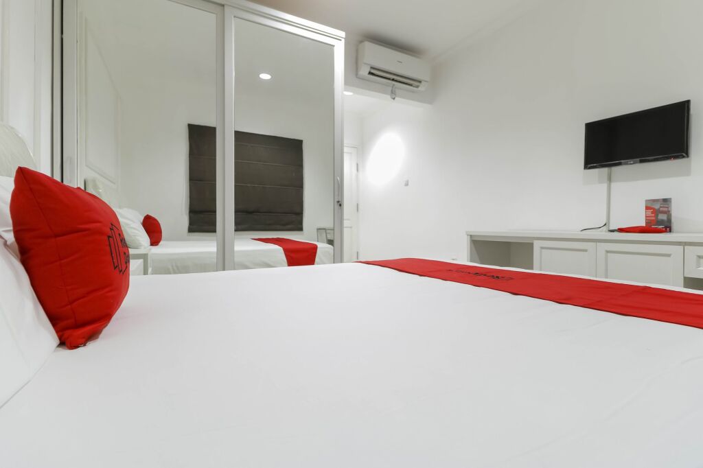 Джакарта: RedDoorz Plus @ Setiabudi Barat
