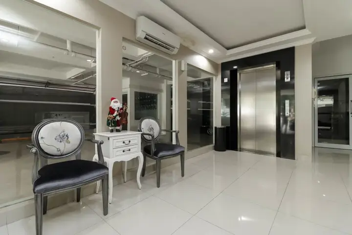 Джакарта: RedDoorz Plus @ Setiabudi Barat