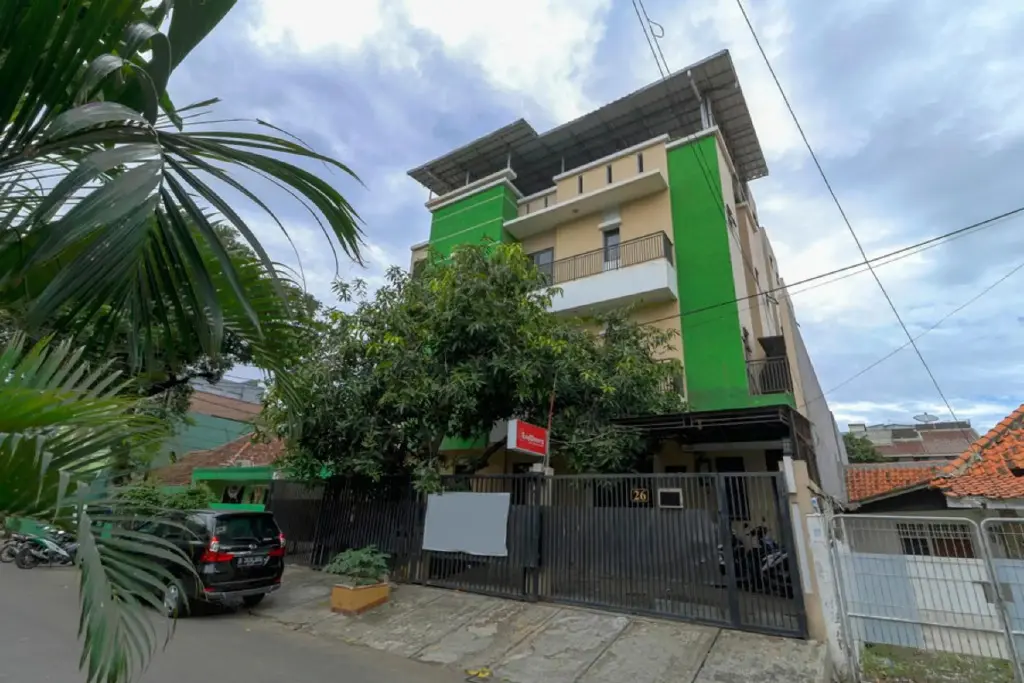 Джакарта: RedDoorz Plus near Trisakti University