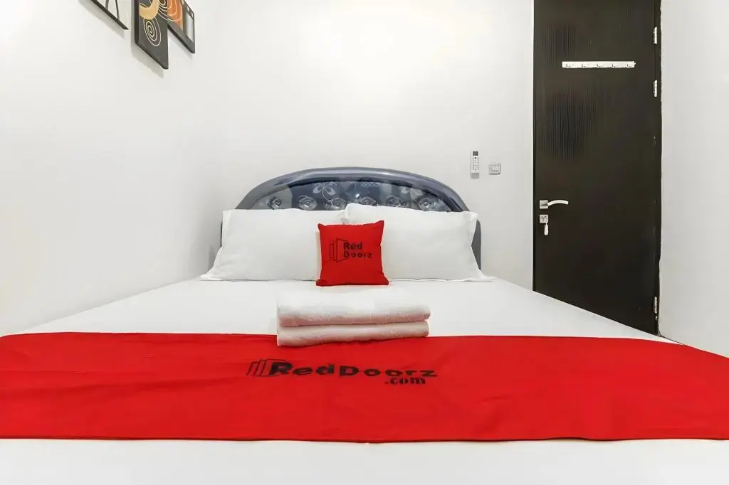 Джакарта: RedDoorz Plus near Trisakti University