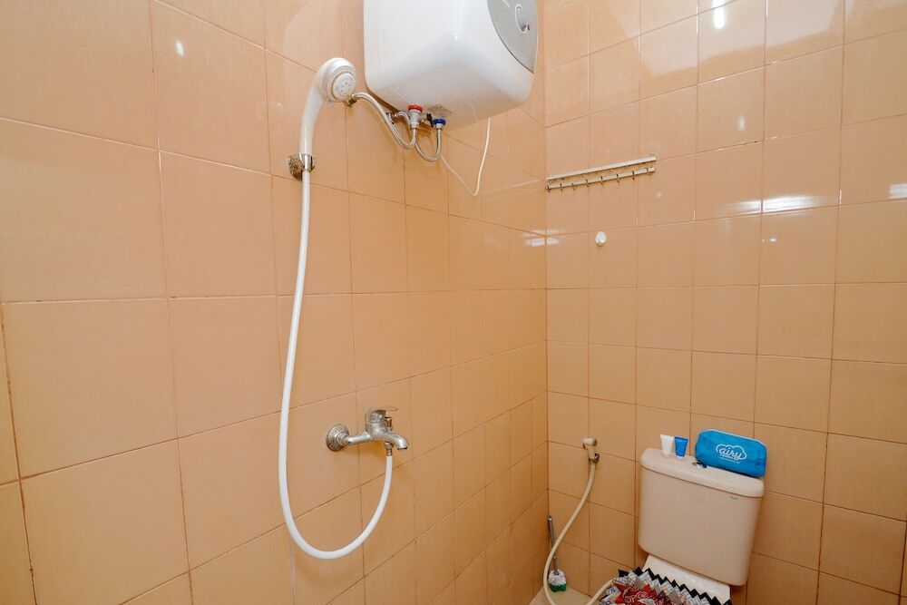 Сурабая: Airy Eco Syariah Wonokromo Bratang Gede 105 Surabaya