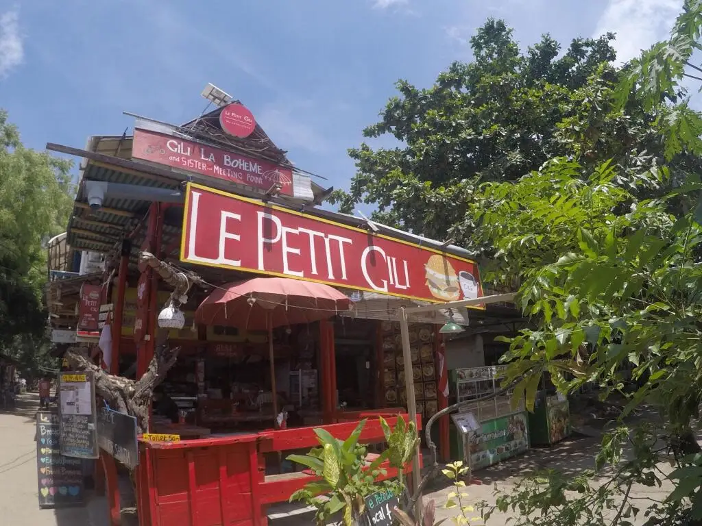 Гили Траванган: Le Petit Guest House