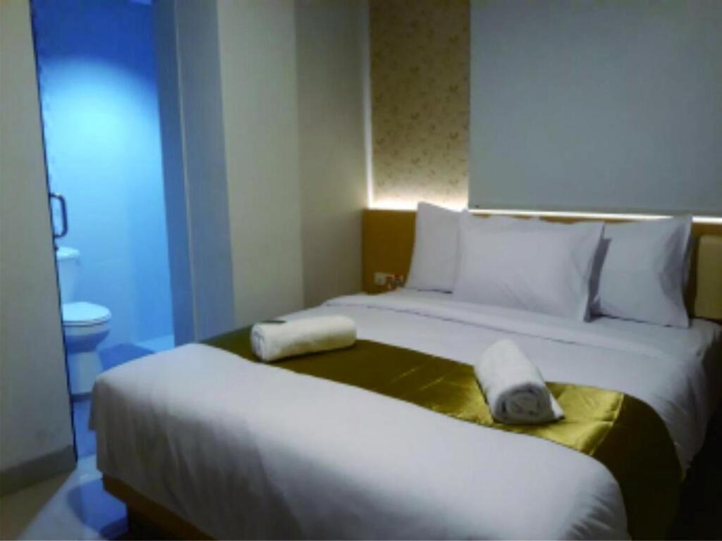 Семаранг: Tonotel Hotel