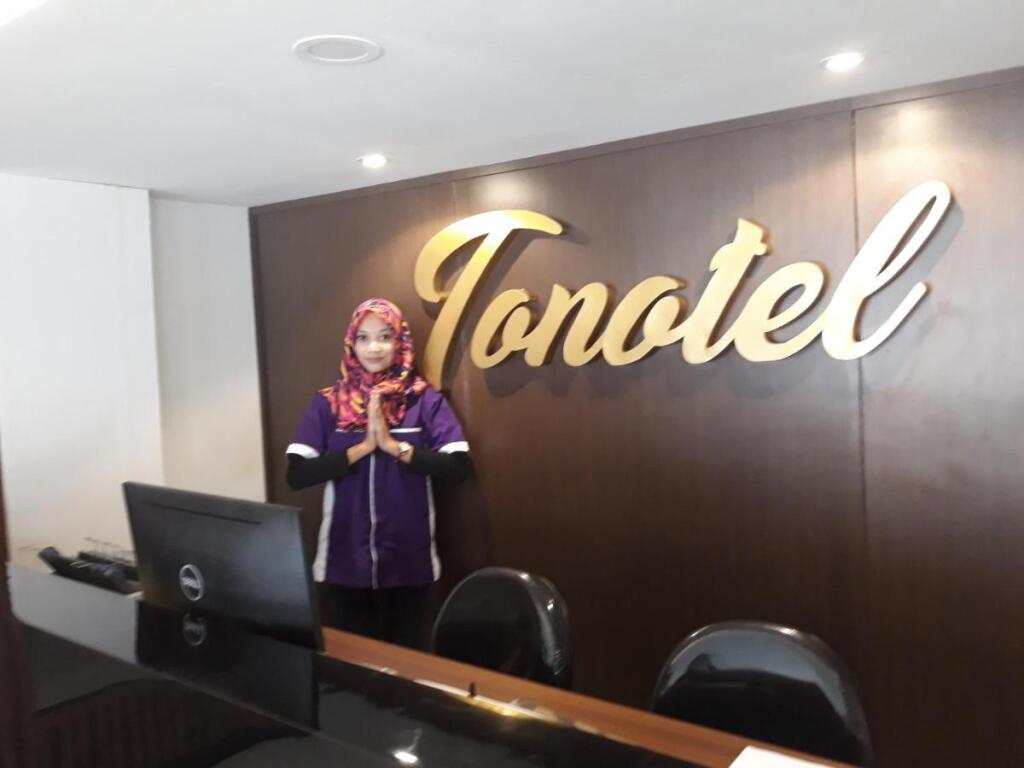 Семаранг: Tonotel Hotel