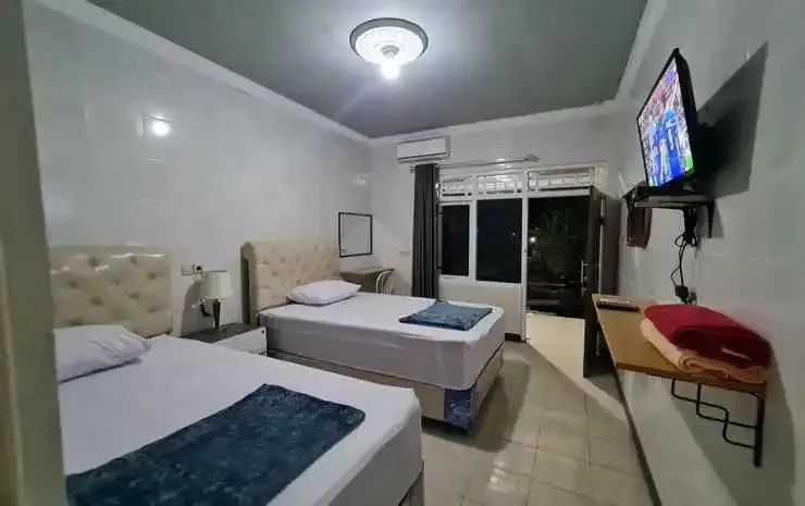 Парангтритис: Hotel Dan Restoran Budi INN 1