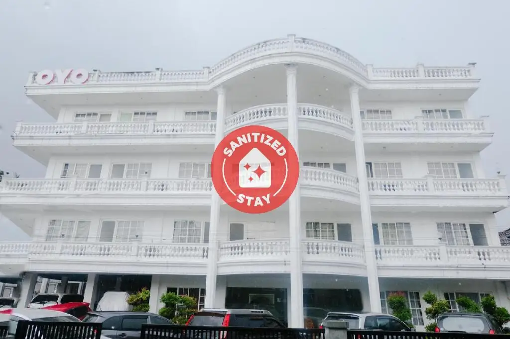 Маланг: OYO 696 Hasanah Guest House Syariah De Saphire