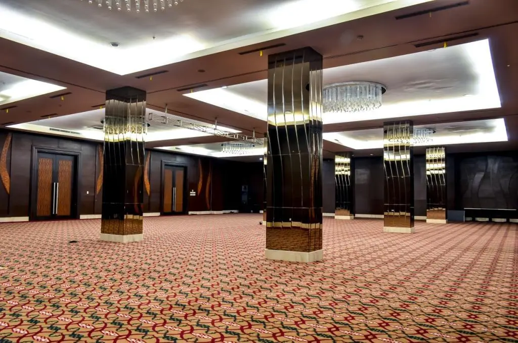 Сентани: Grand Allison Hotel