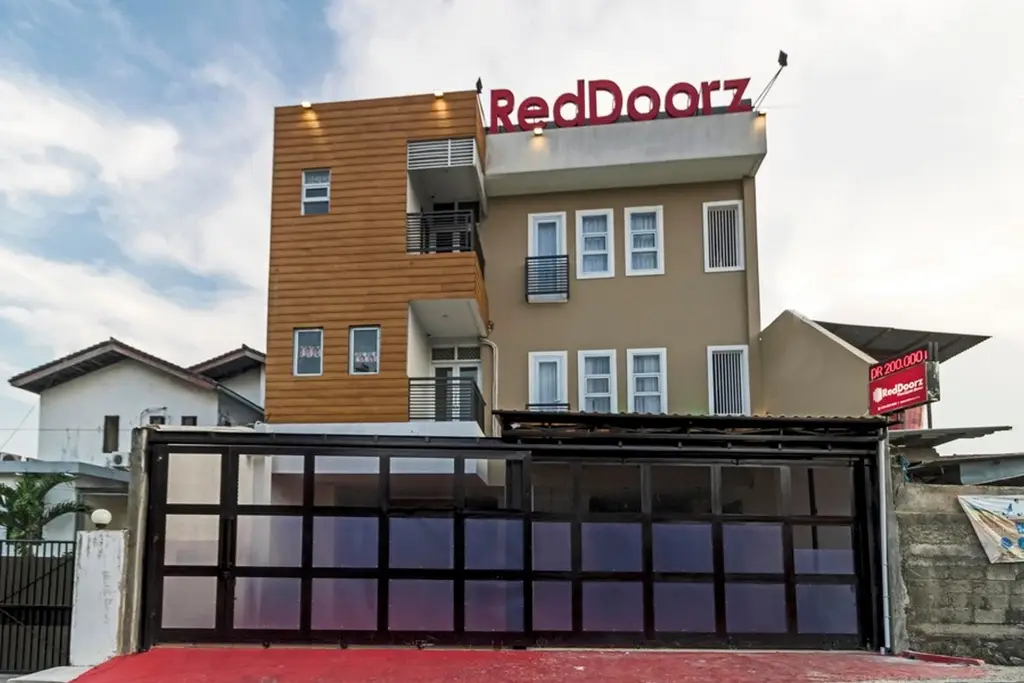 Джакарта: RedDoorz Plus @ Cipete Damai