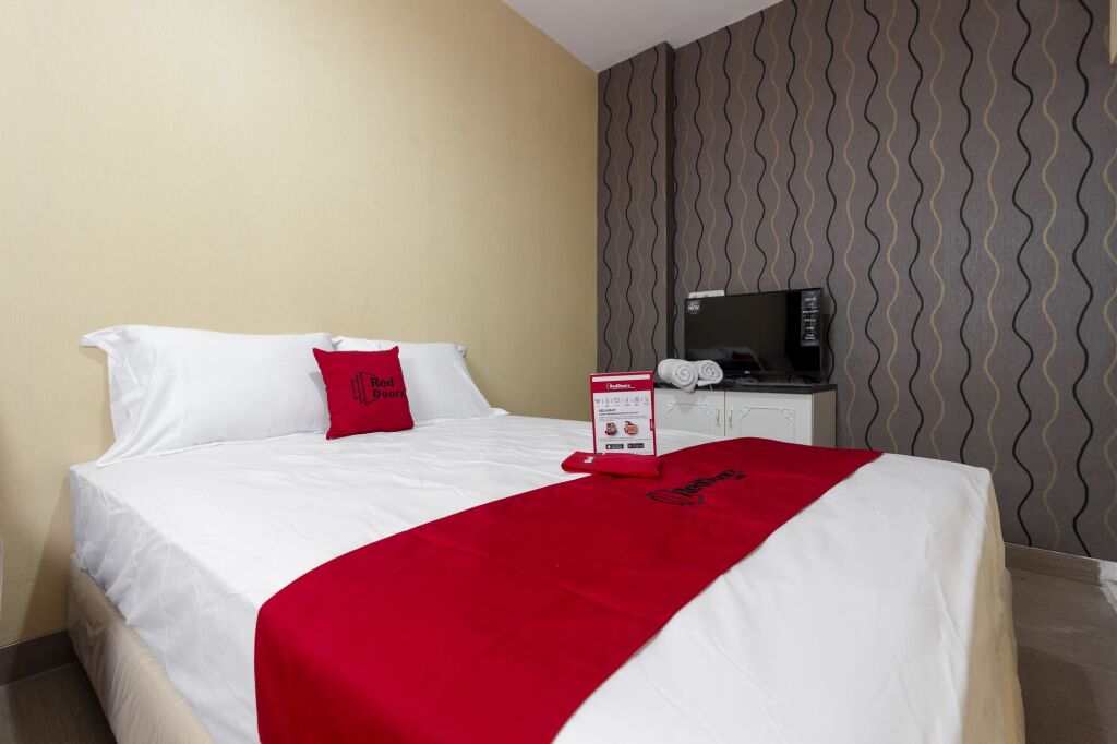 Джакарта: RedDoorz Plus @ Cipete Damai