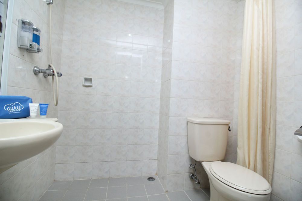 Джакарта: 雅加达艾里塔曼塞里曼加彼赛尔德拉潘7号酒店(Airy Taman Sari Mangga Besar Delapan 7 Jakarta)