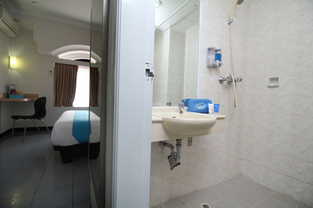 Джакарта: 雅加达艾里塔曼塞里曼加彼赛尔德拉潘7号酒店(Airy Taman Sari Mangga Besar Delapan 7 Jakarta)