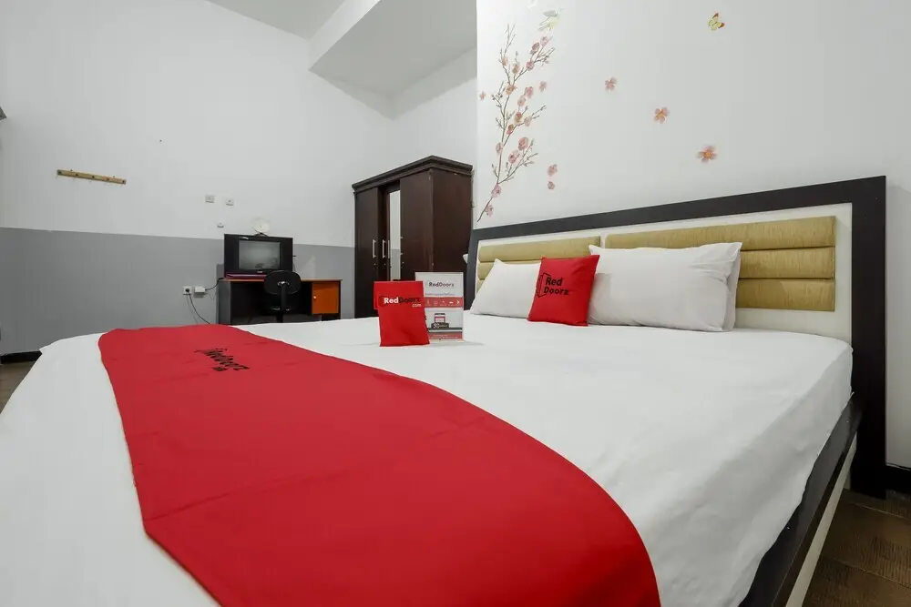 Семаранг: RedDoorz @ Prambanan Timur Raya