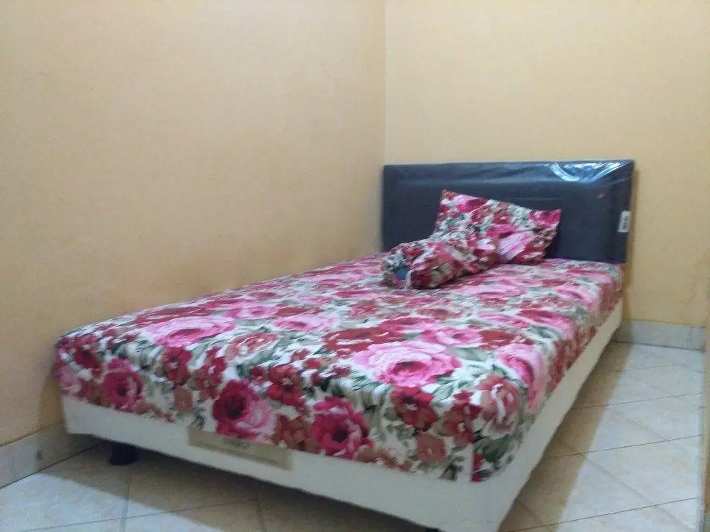 Депок: Adikarta Guesthouse Seturan