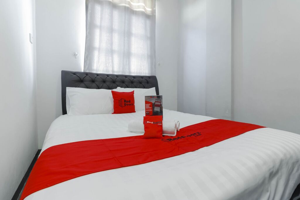 Батам: RedDoorz Plus near Batam City Square