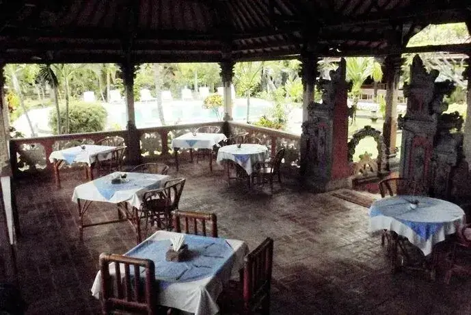 Умеаньяр: Segara Bukit Seaside Cottages