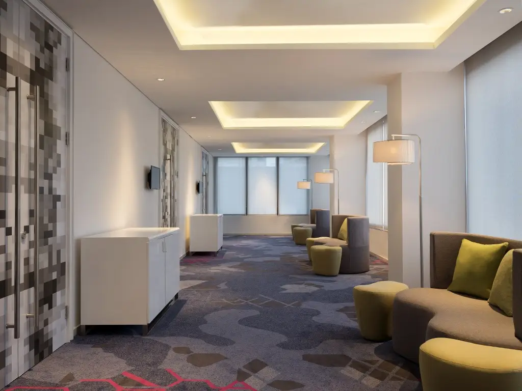 Джакарта: Aloft Jakarta Wahid Hasyim