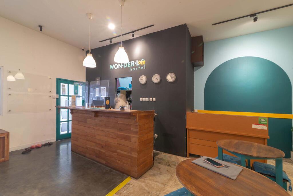 Джакарта: Wonderloft Hostel Kota Tua