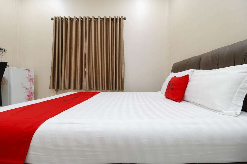Джакарта: RedDoorz Plus near Dharmawangsa