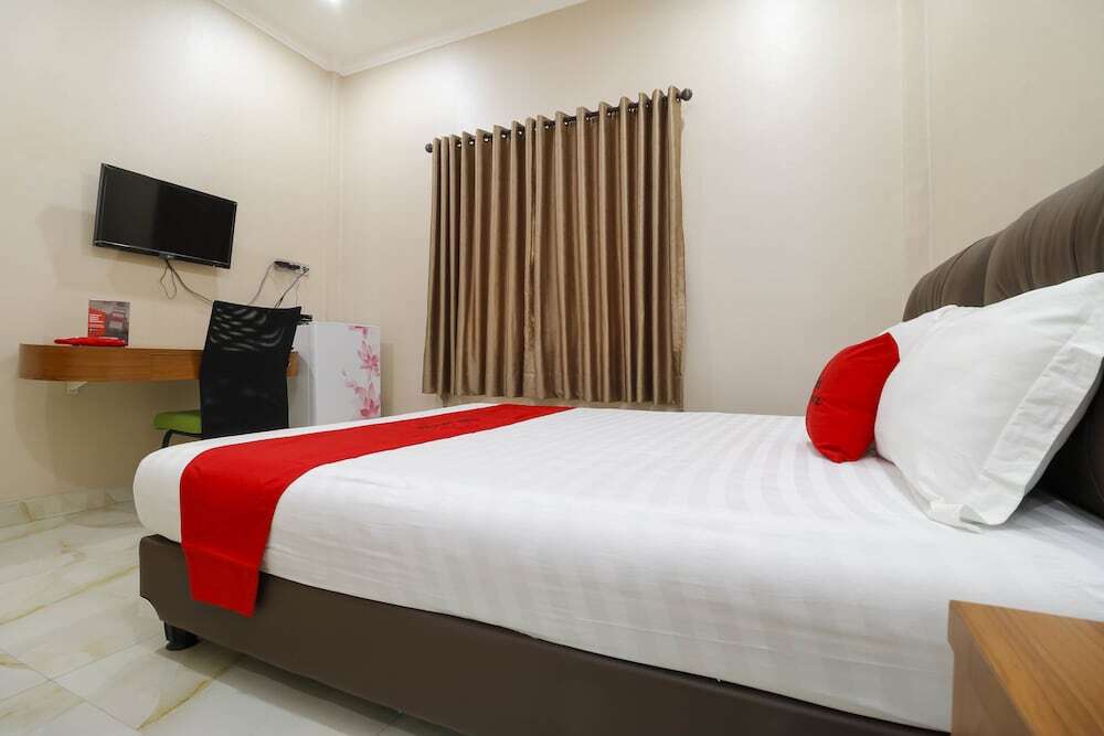 Джакарта: RedDoorz Plus near Dharmawangsa