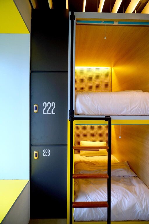 Кута: Borough Capsule Hostel Bali