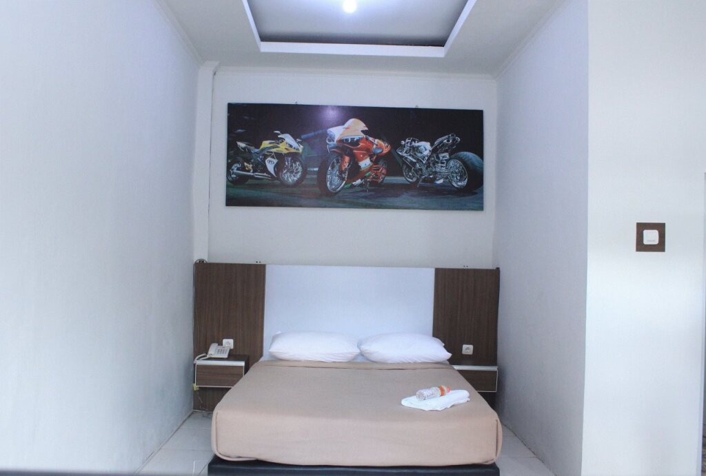 Тасикмалая: Shanrilla Hotel