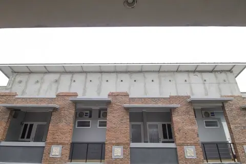 RedDoorz near Siloam Karawaci 2 — фото 1