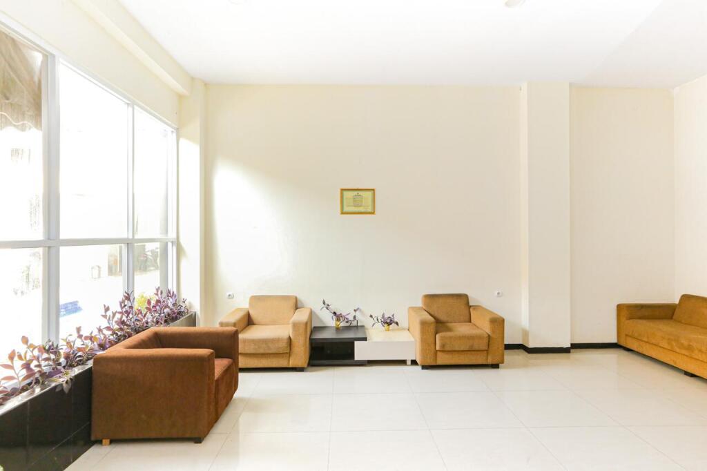 Пангандаран: Capital O 1246 Hotel Grand Pacific