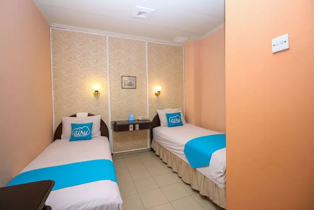 Джакарта: Airy Asemka Toko Tiga Seberang 27 Jakarta