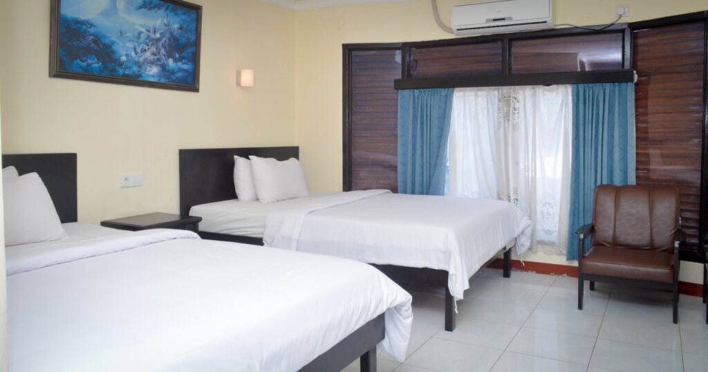 Пангандаран: Uni Beach Hotel