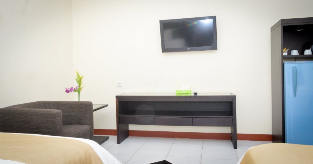 Пангандаран: Uni Beach Hotel
