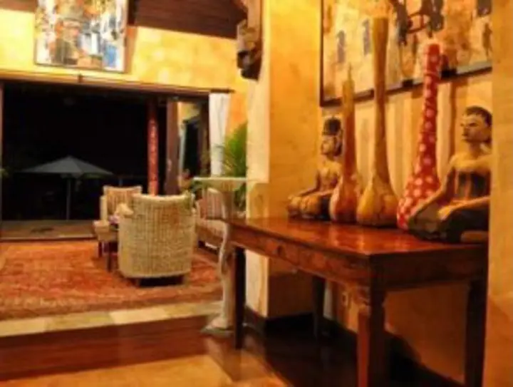 Сукавати: Villa Kusuma Sari