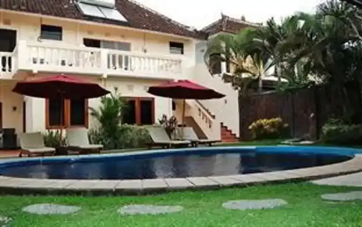 Кута: Niramaya Villa Bali