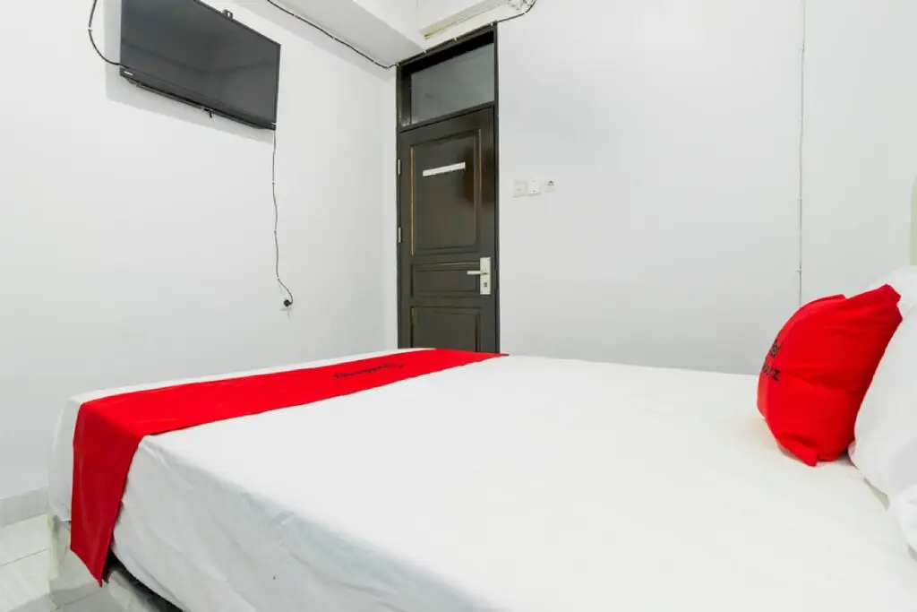 Джакарта: Reddoorz near Gajah Mada Plaza 2