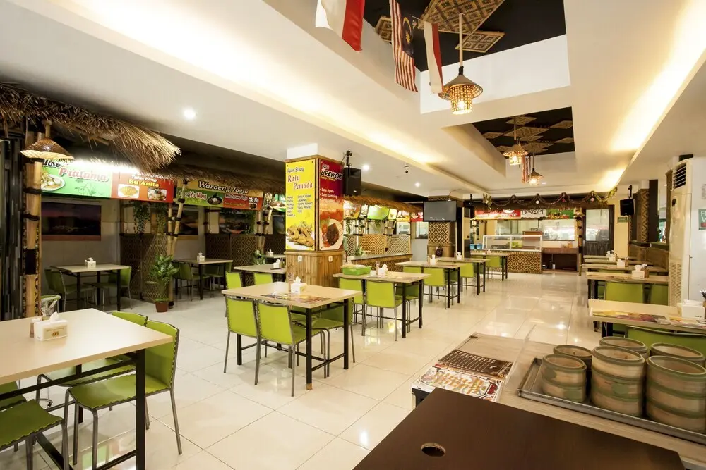 Сурабая: RedDoorz Plus near Tunjungan Plaza 2