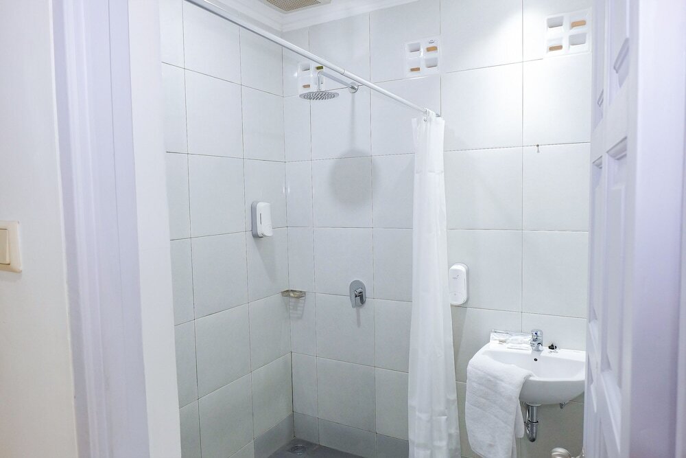 Сурабая: Whiz Residence Darmo Harapan Surabaya
