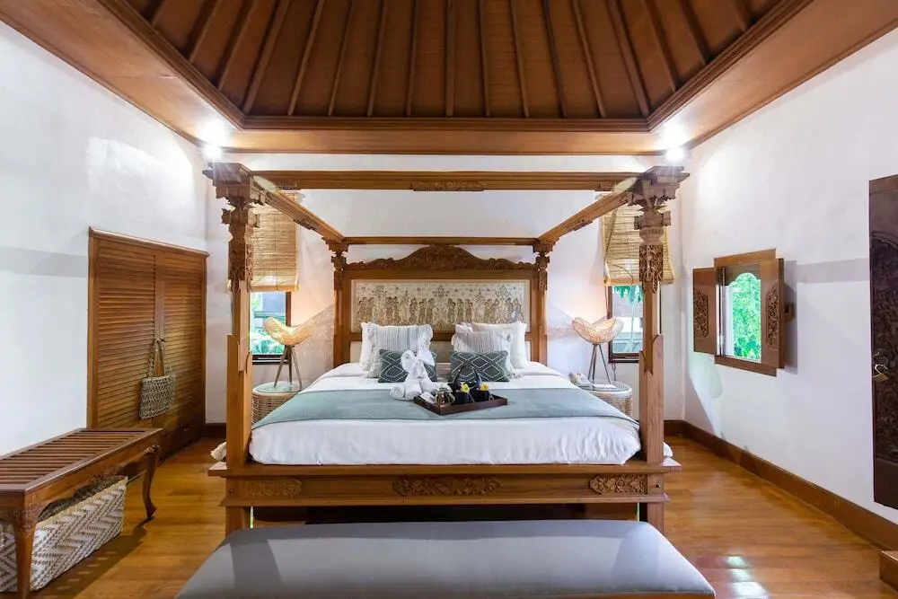 Блахбату: Vision Villa Resort