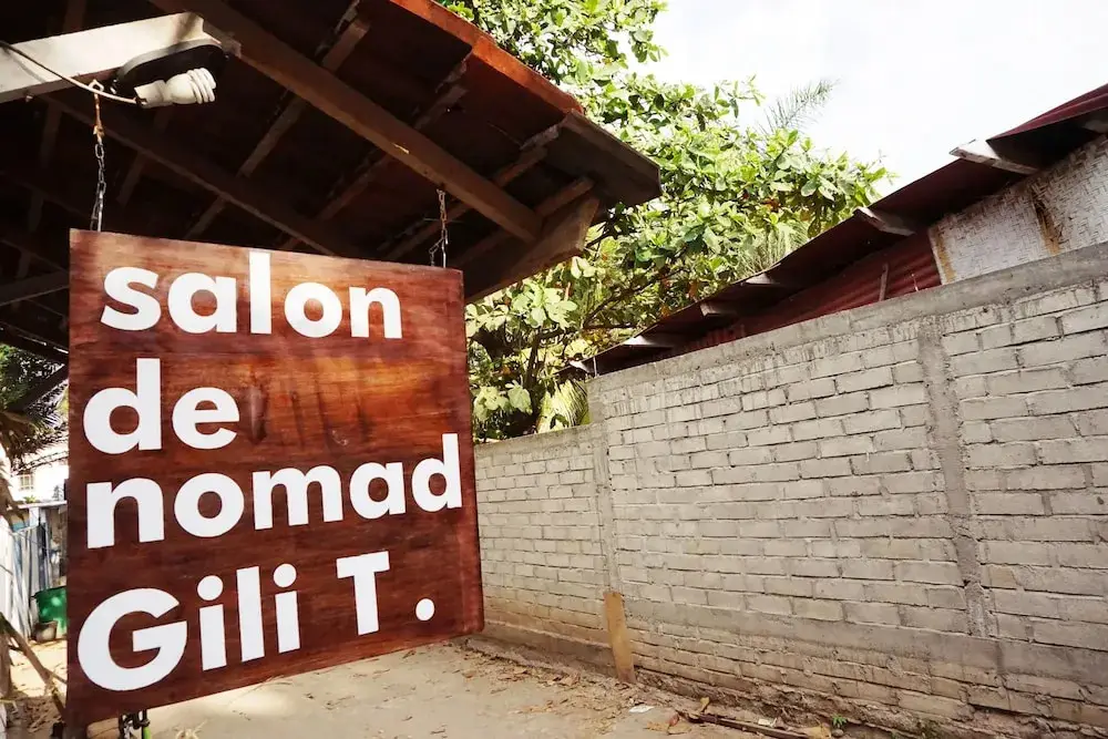 Гили Траванган: Salon de Nomad Gili T.