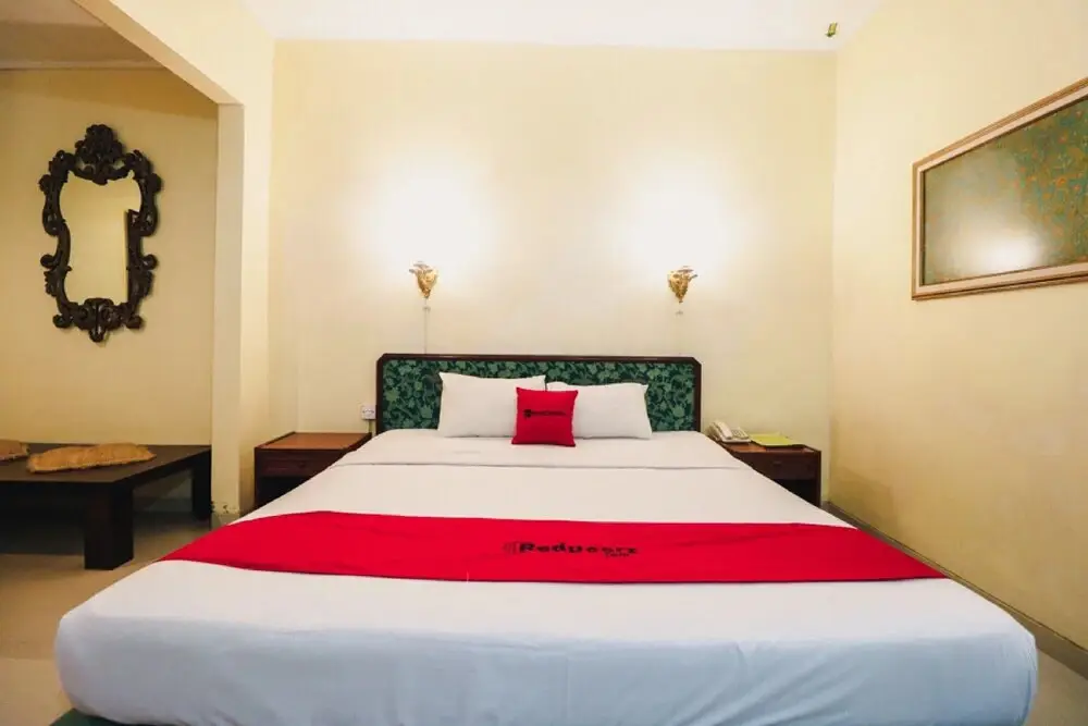Суракарта: RedDoorz Plus @ Purwosari
