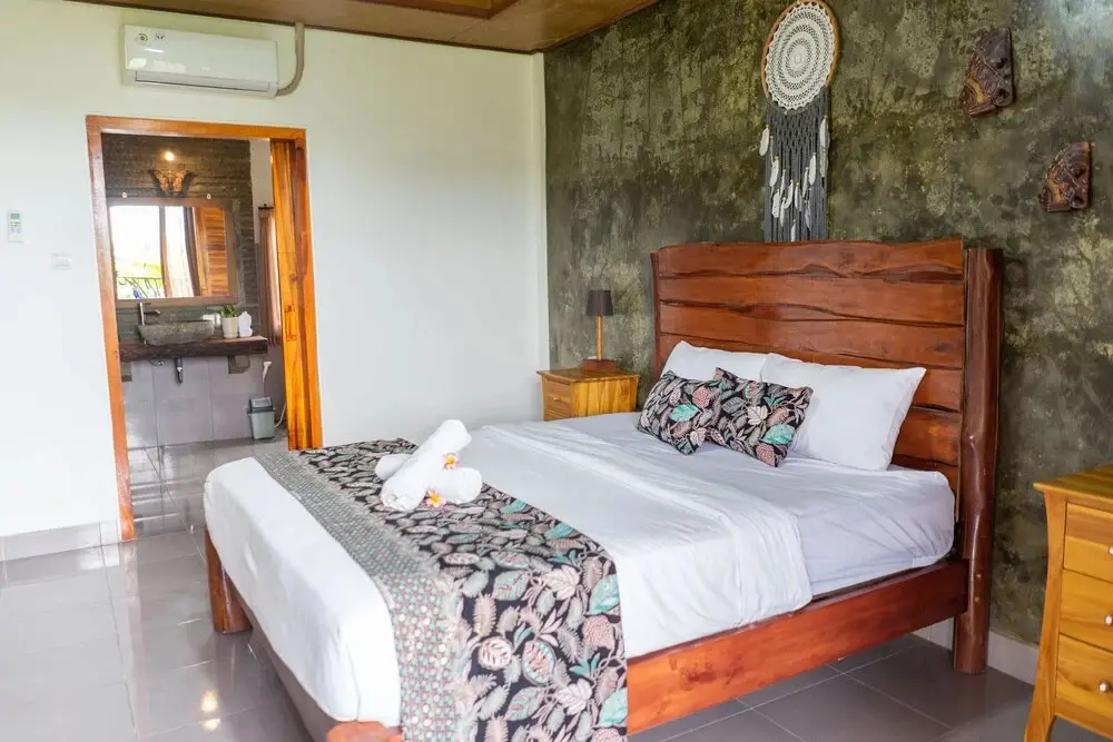 Мендойо: West Break Bali Medewi