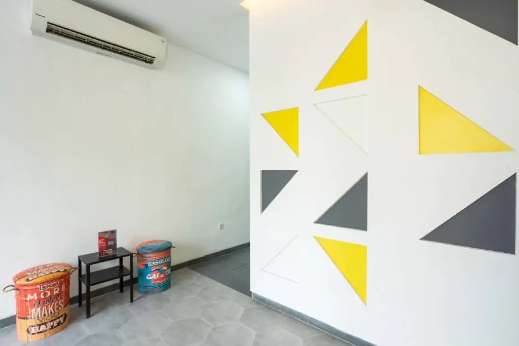 Джакарта: RedDoorz Plus @ Danau Sunter Utara