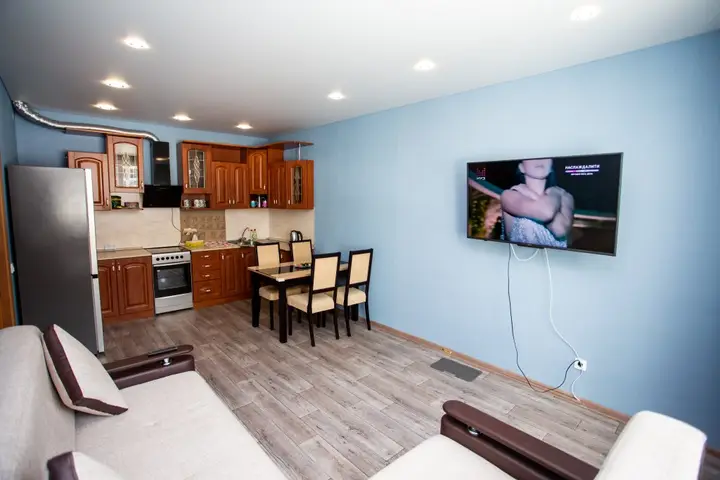 Южно-Сахалинск: Na Letney 7a apartments