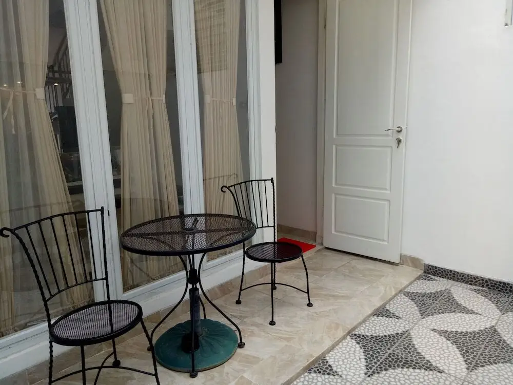 Палембанг: T-Rooms Homestay