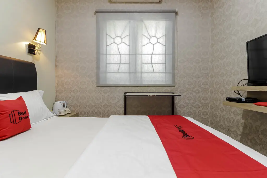 Чикаранг: RedDoorz Plus @ Cikarang