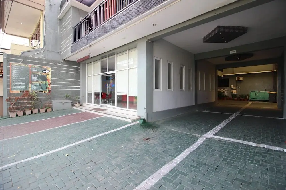 RedDoorz near STPN Jogja — фото 1