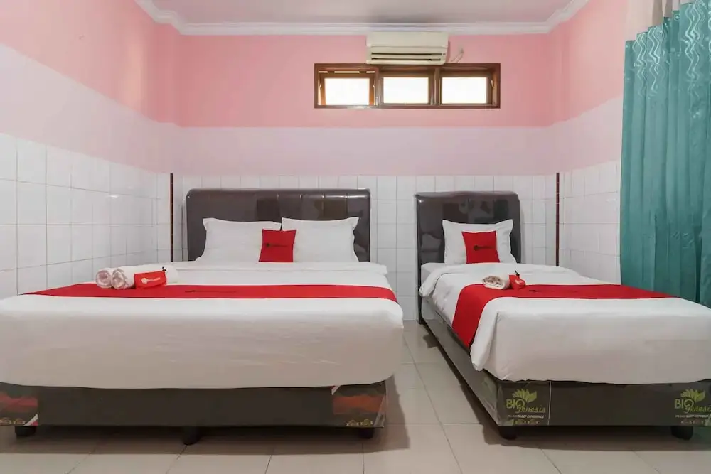Медан: RedDoorz Plus @ Jalan Gatot Subroto Medan