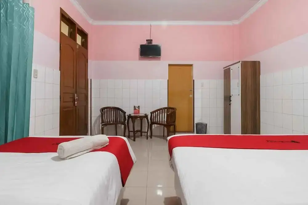 Медан: RedDoorz Plus @ Jalan Gatot Subroto Medan